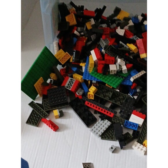 Bulk 3.5 Lbs Lego Assorted Random Pieces From Multiple Sets Mixed Lot Read Desp. - Picture 10 of 16